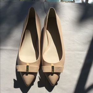 Cole haan nude leather flats